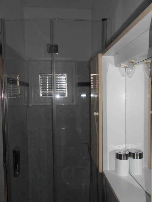Apartment Petric 罗维尼 外观 照片